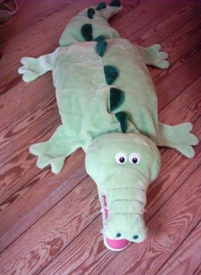 Krokodil gefüllt!